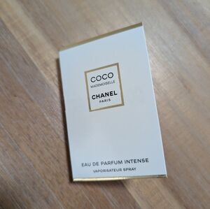 Chanel Coco Mademoiselle Intense
